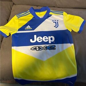 Juventus soccer jersey size xs